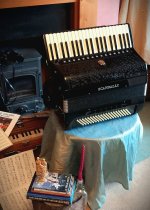 accordionpicture.jpg accordionpicture.jpg