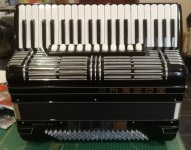 Hohner Morino IV N small.jpg